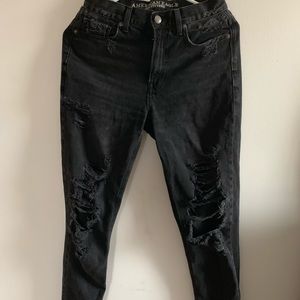 American Eagle mom jeans